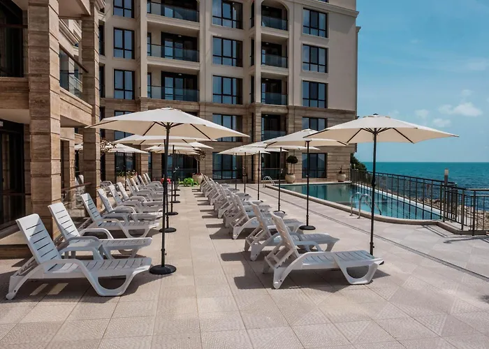 Aparthotel Cabacum Pleasure Beachfront