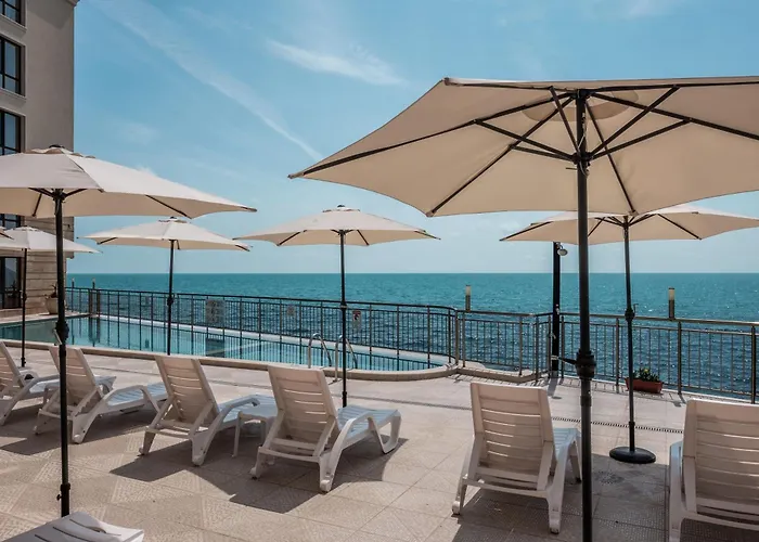 Cabacum Pleasure Beachfront