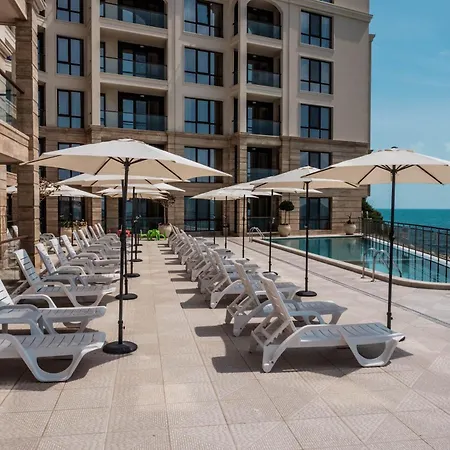 Apartahotel Cabacum Pleasure Beachfront - 50m To And Pool